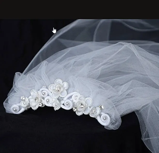 010-Satin Flower Comb Veil