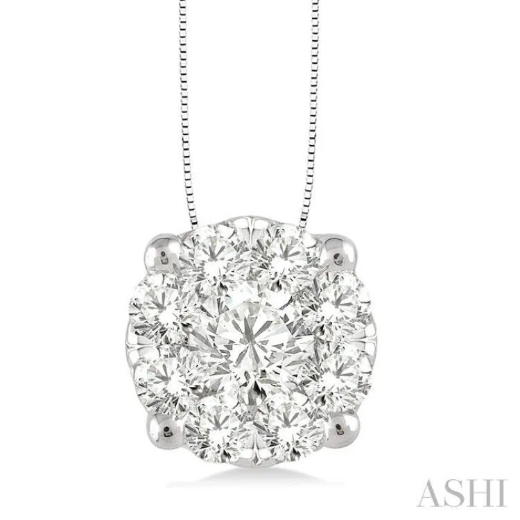 1 Ctw Round Cut Lovebright Diamond Pendant in 14K White Gold with Chain