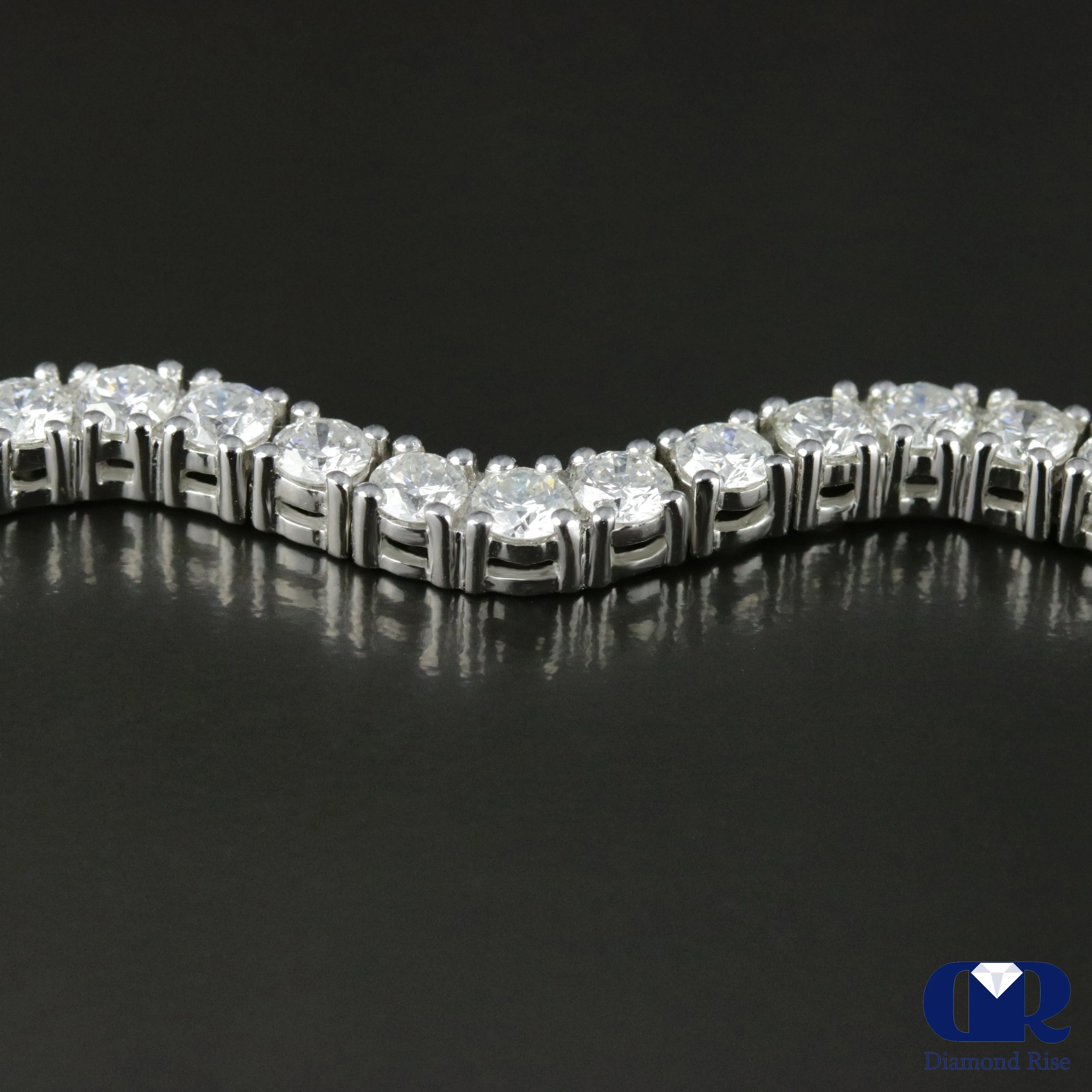 6.00 Carat Round Cut Diamond Wave Style Tennis Bracelet In 14k White Gold