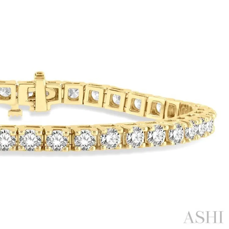 8 Ctw Square Shape Round Cut Diamond Tennis Bracelet in 14K Yellow Gold