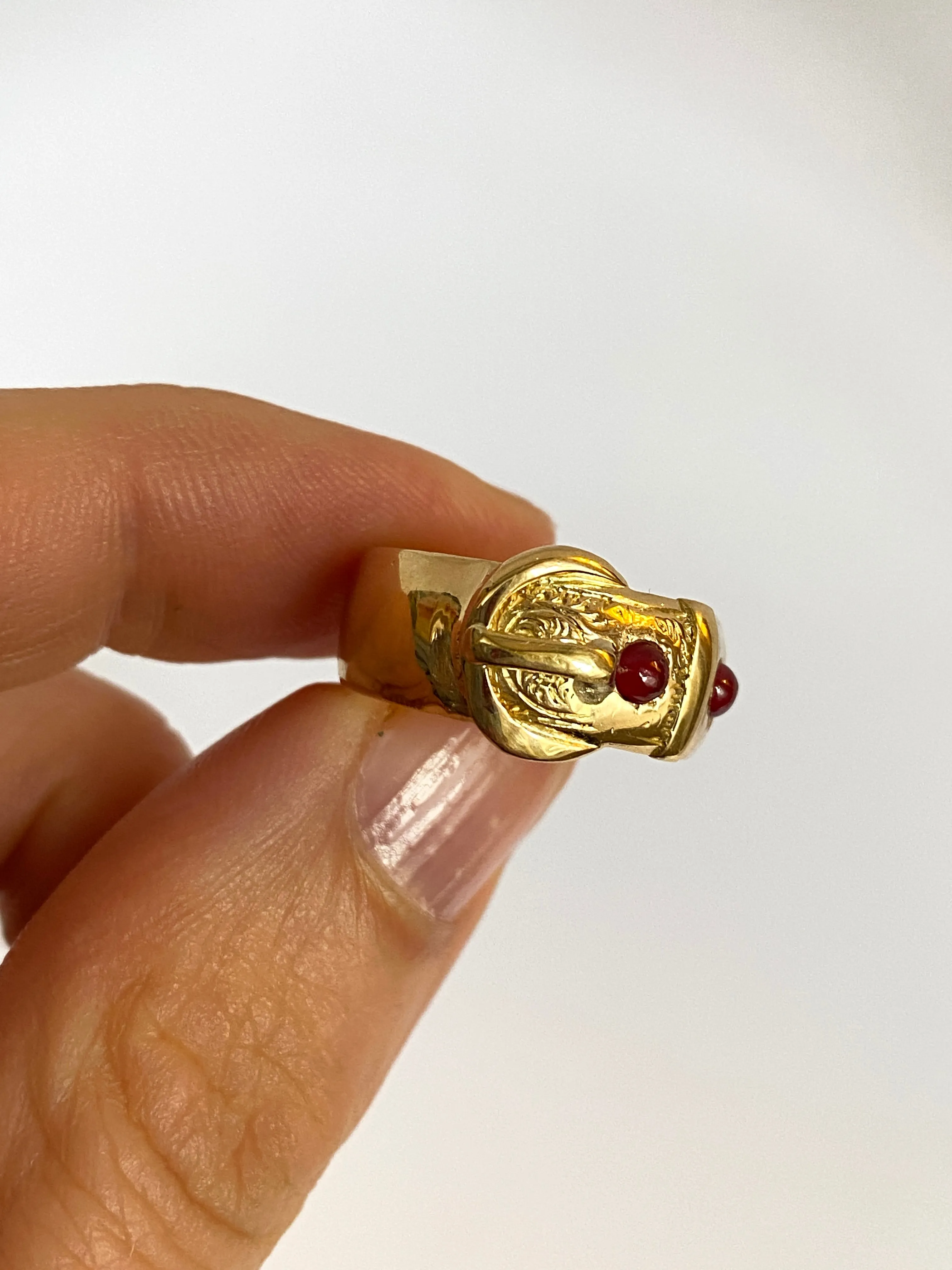 Antique, Victorian 18ct Gold Ruby Buckle Ring, Hallmarked for 18ct Gold, London and 1917 (7.52g)