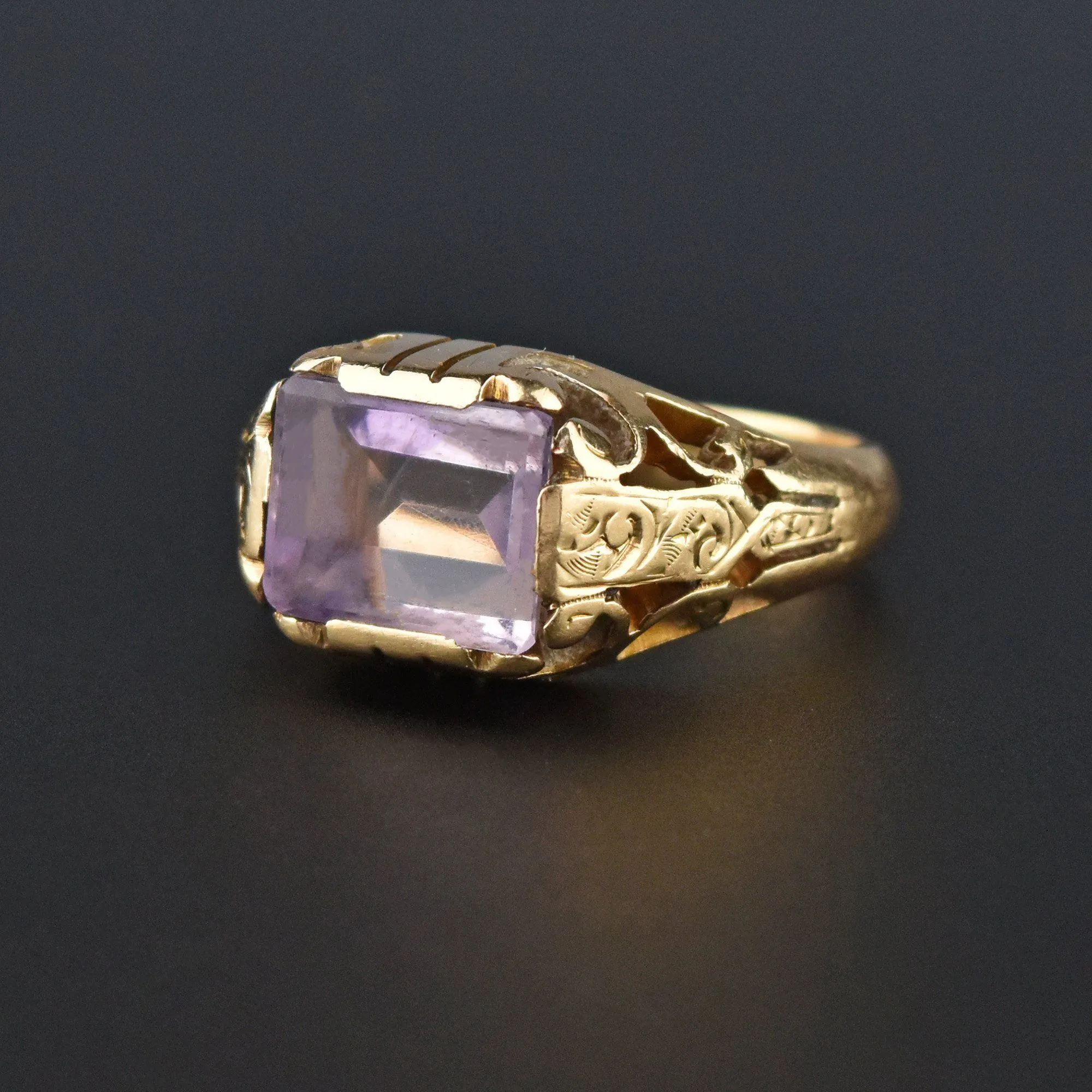 Art Deco Rose de France Amethyst 14K Gold Ring