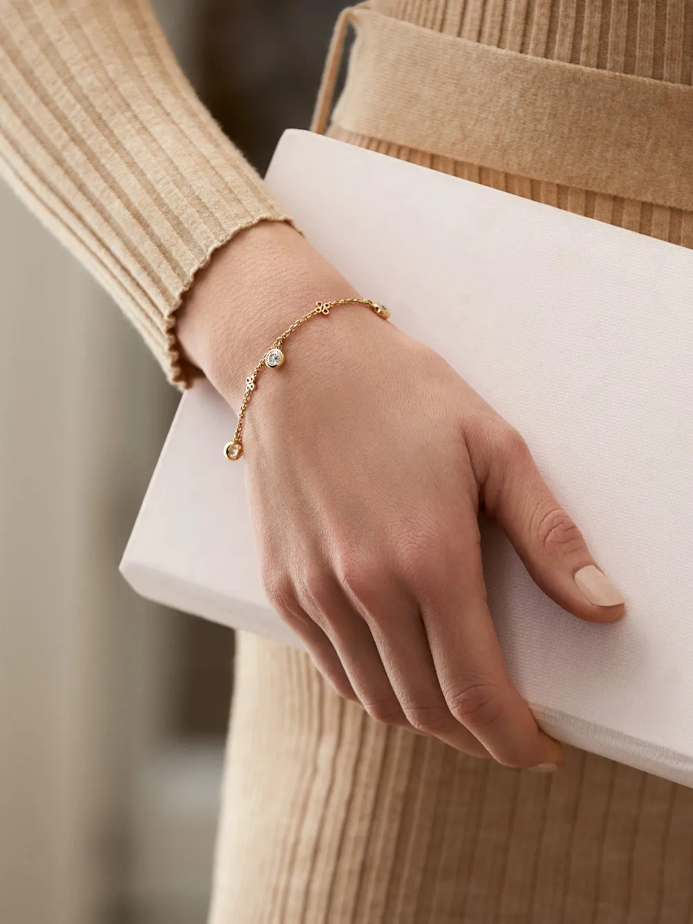 Beach Medium Yellow Gold Diamond Bracelet