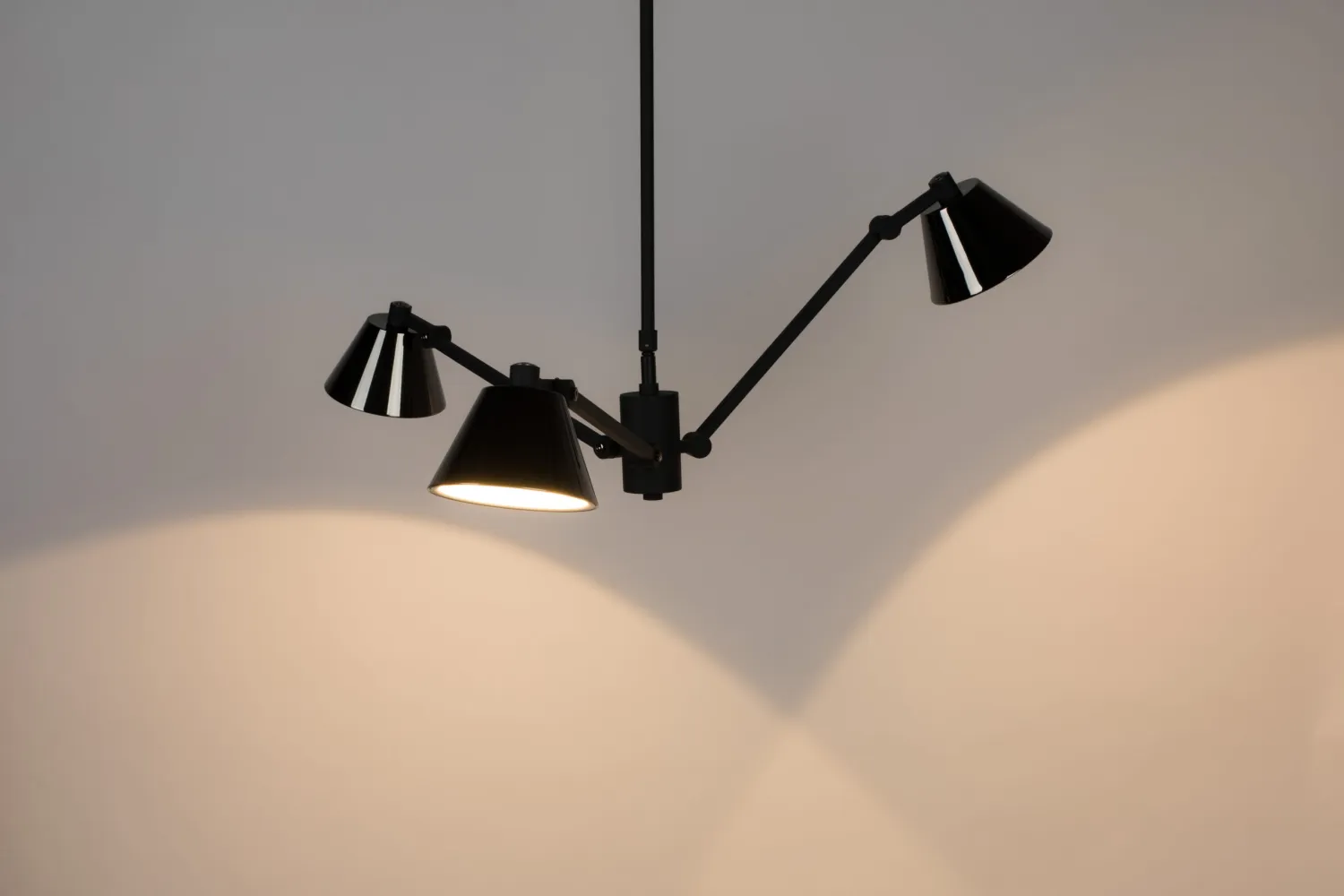 Black 3-Light Pendant Lamp | Zuiver Lub