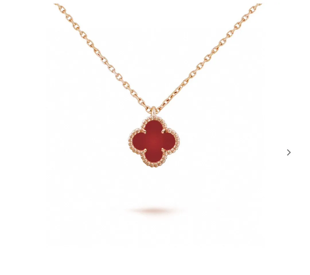 CLOVER MINI PINK GOLD NECKLACE