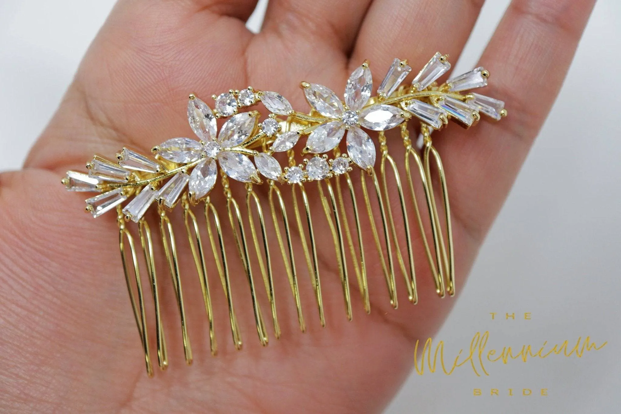 Cubic Zirconia, Diamond Floral Vine Leaves Small Bridal Hair Comb, Bridal Hair Piece, Bridal Hair Accessories, Wedding Hair Accessory.