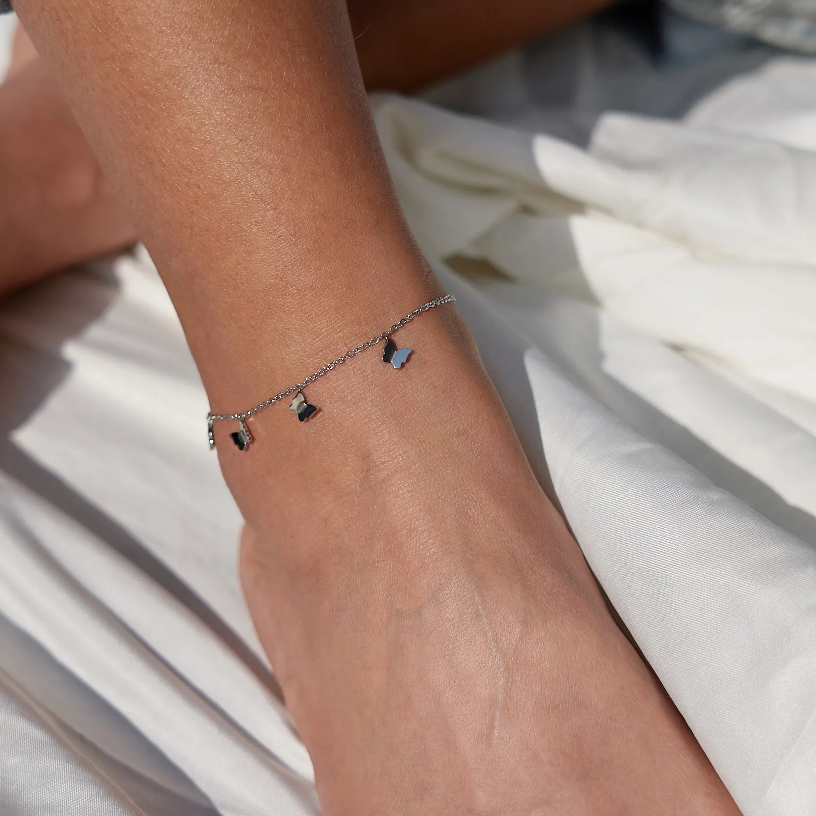 Dangling Butterfly Anklet