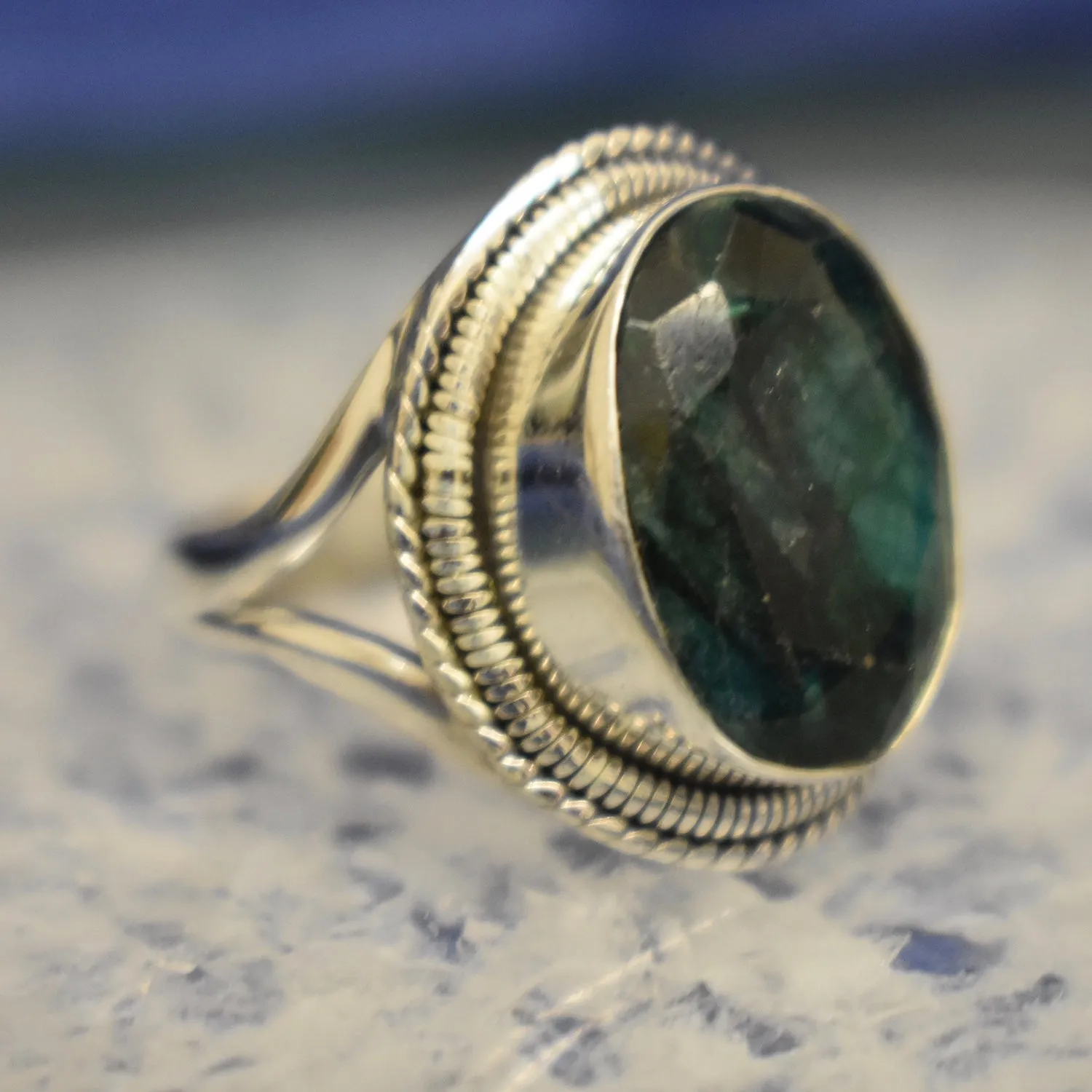 Detailed Emerald Ring (925) Sterling Silver