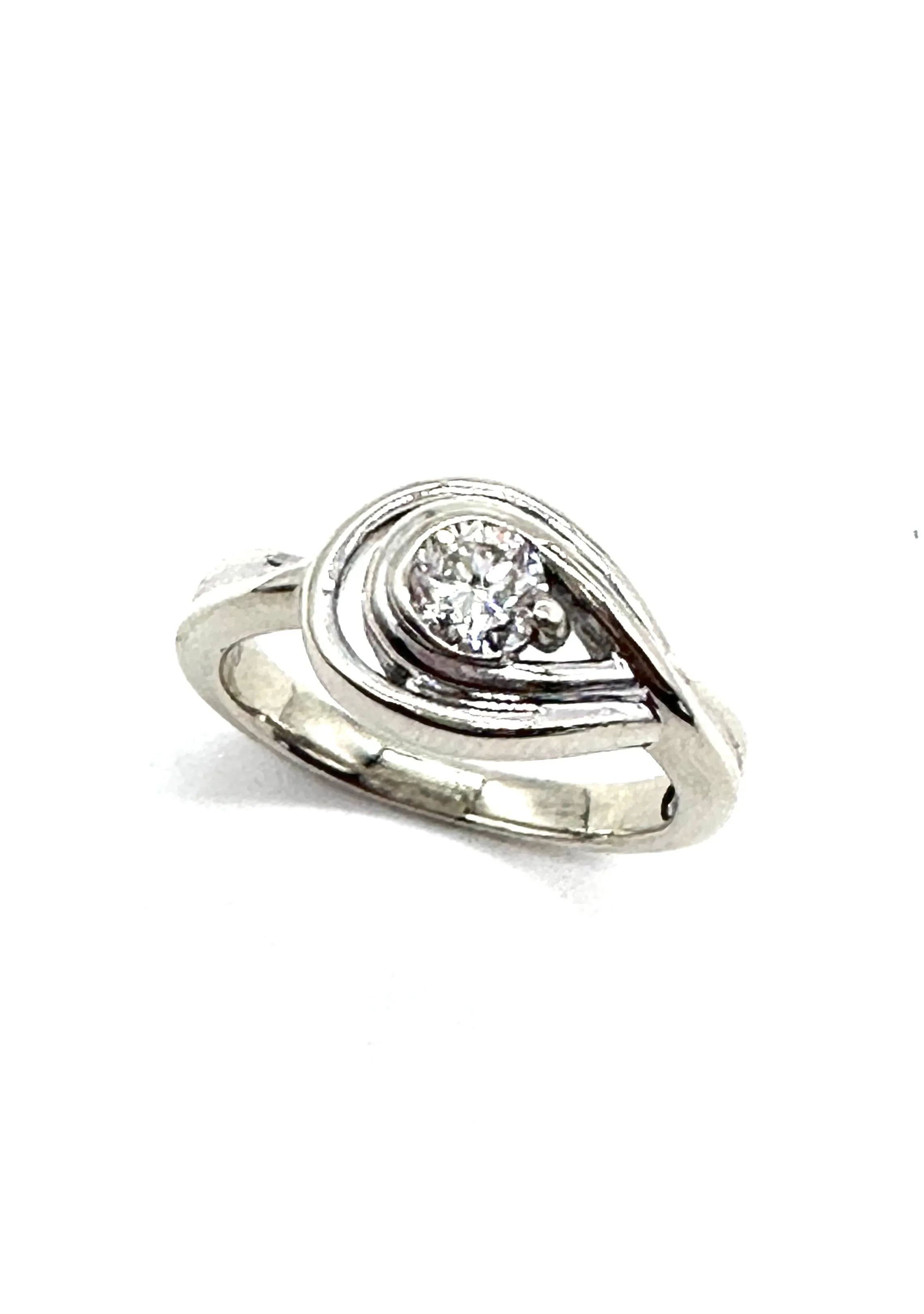 Double Loop Diamond Ring