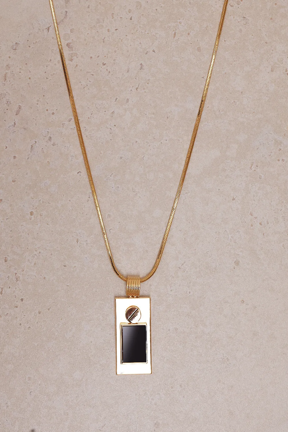 Elegance Rectangular Pendant Necklace