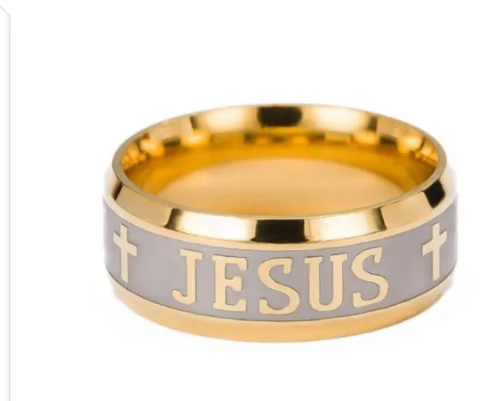 Fashion Gold Engraved Ring