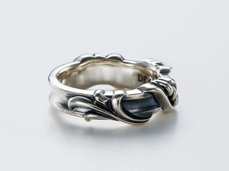 Floral Snake Ring : Narrow Ring