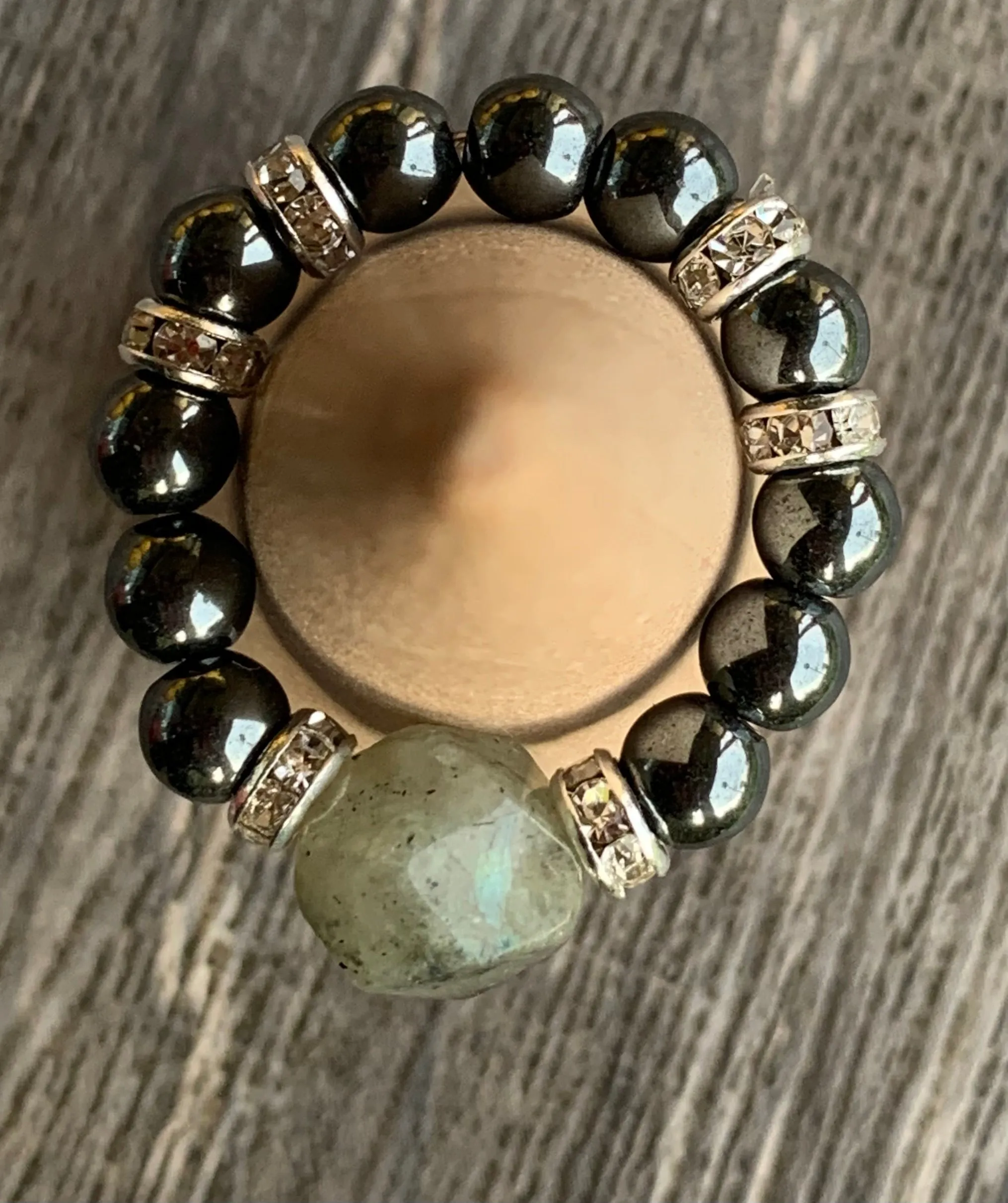 Helena Handmade Labradorite and Hematite Expandable Ring