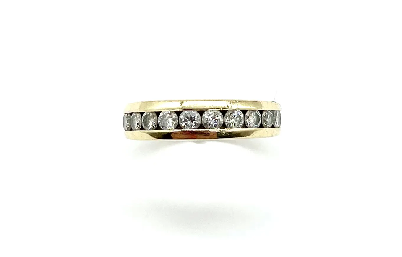 Ladies 14k Diamond Anniversary Band