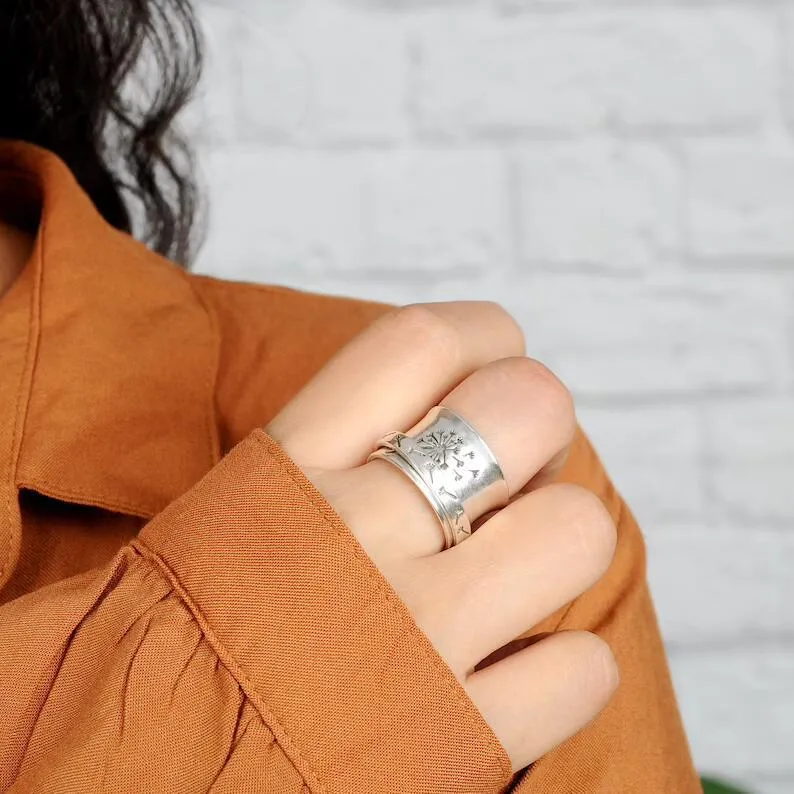 Lena Dandelion Flower Spinning Ring