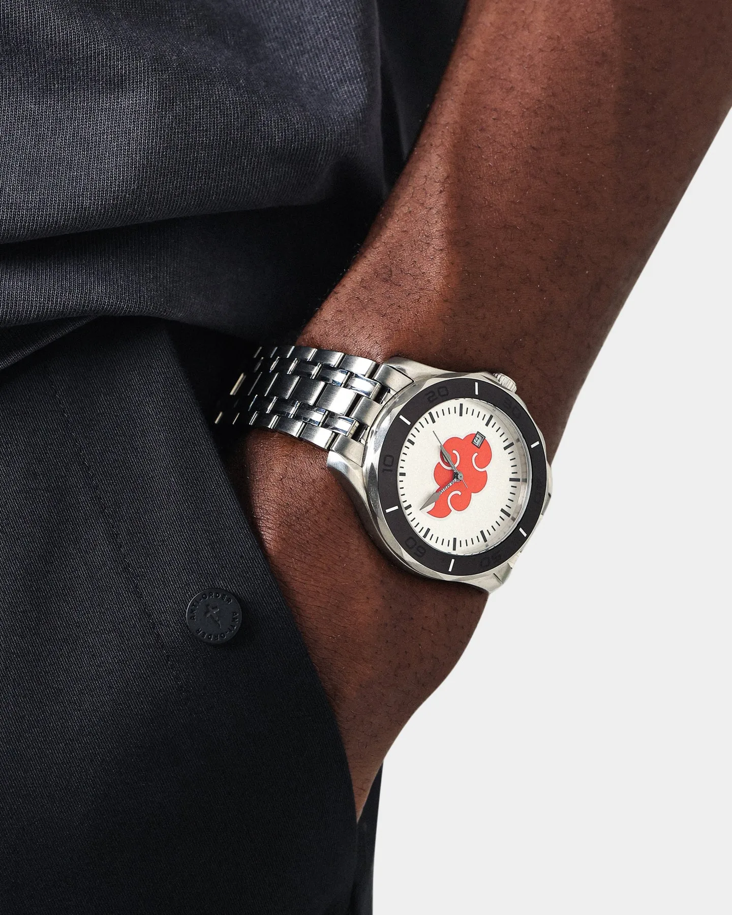 Loiter X Naruto O Tanto Watch Black/Silver/Grey