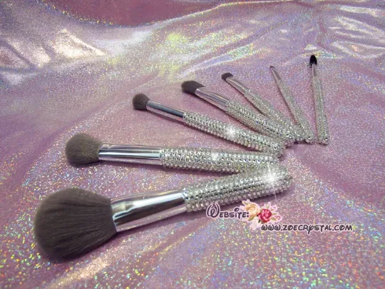 Makeup Brushes & Holder Bedazzled with Rhinestones / Swarovski  Blusher