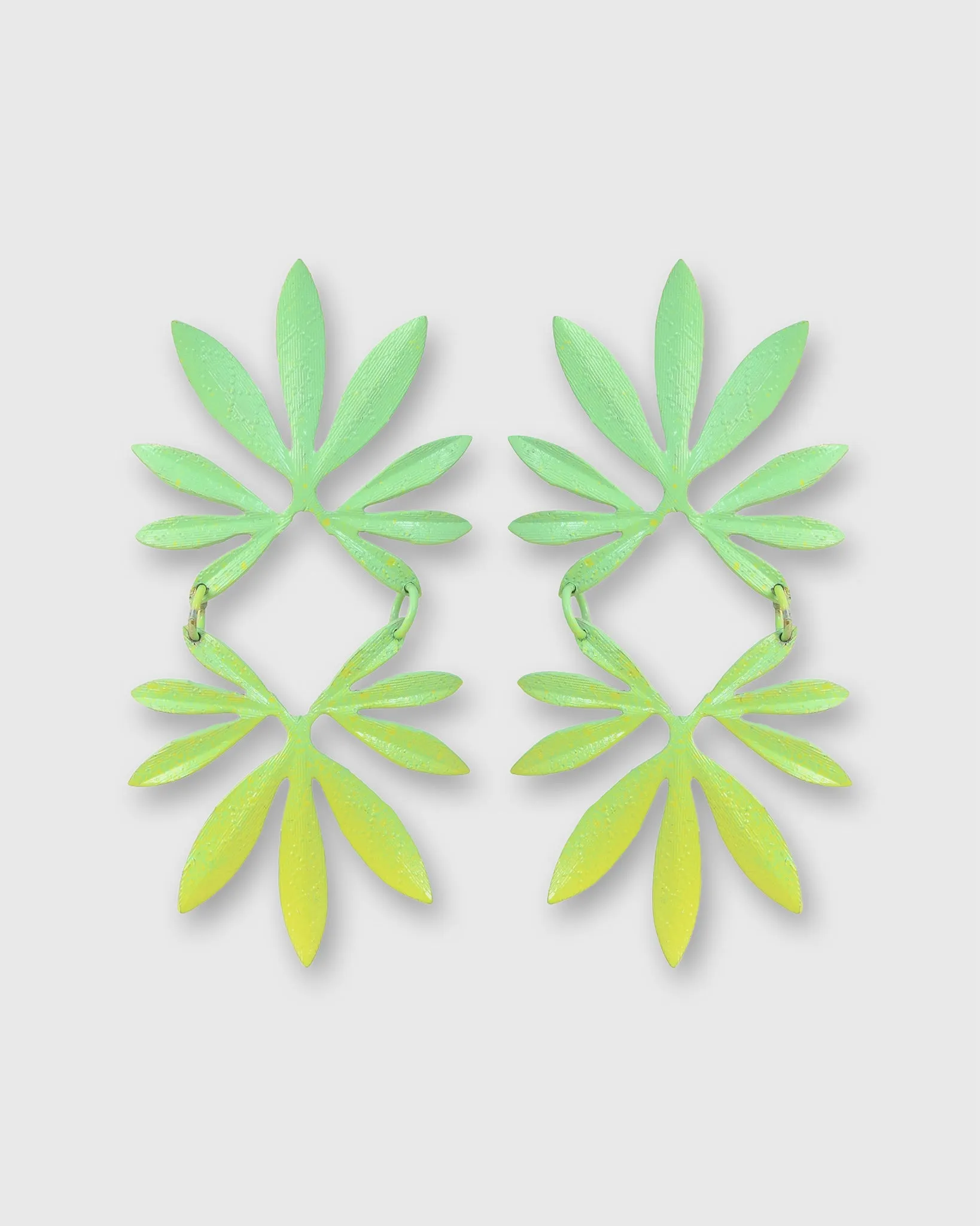 Palmier Earrings in Palm Green