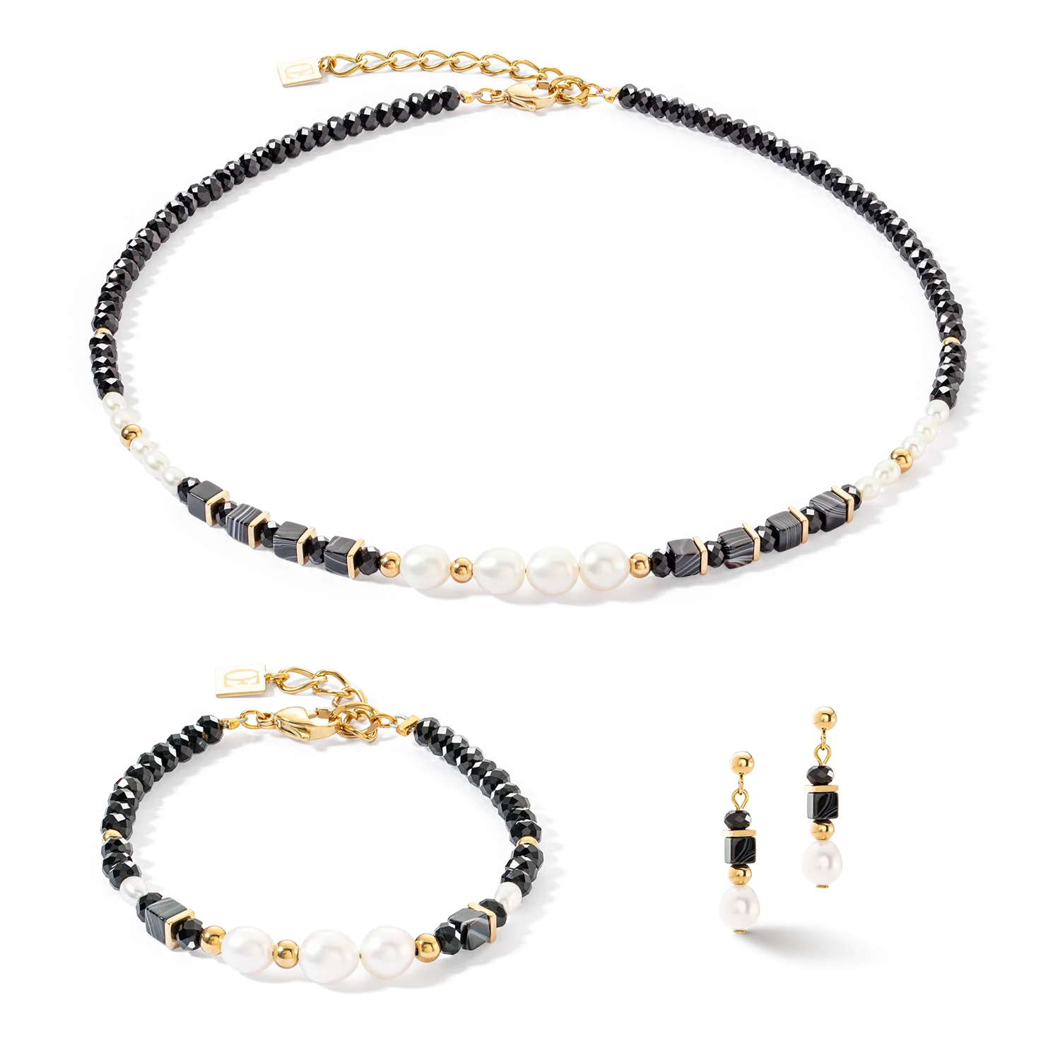 Pearls & Onyx necklace gold