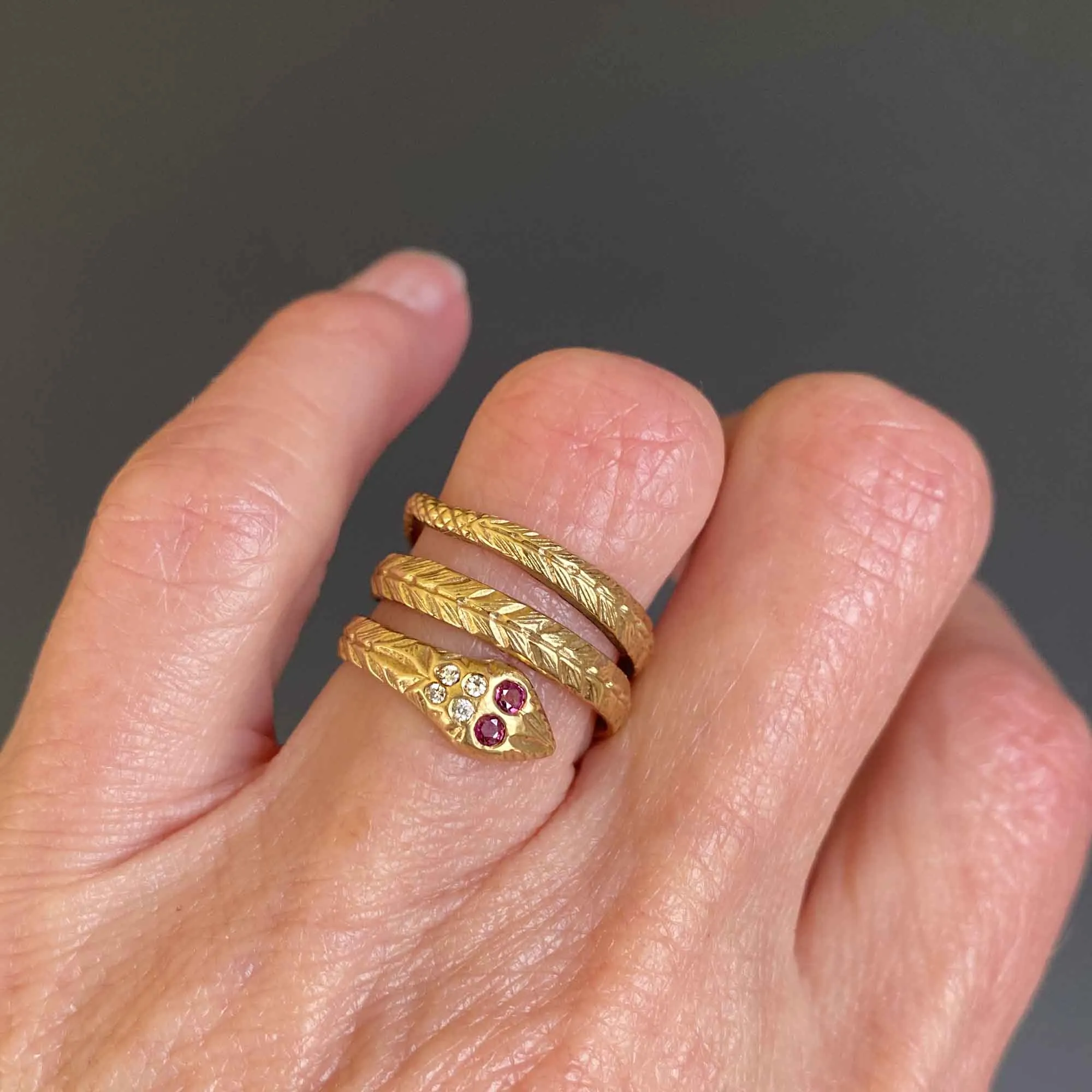 Retro 14K Gold Ruby Diamond Snake Ring