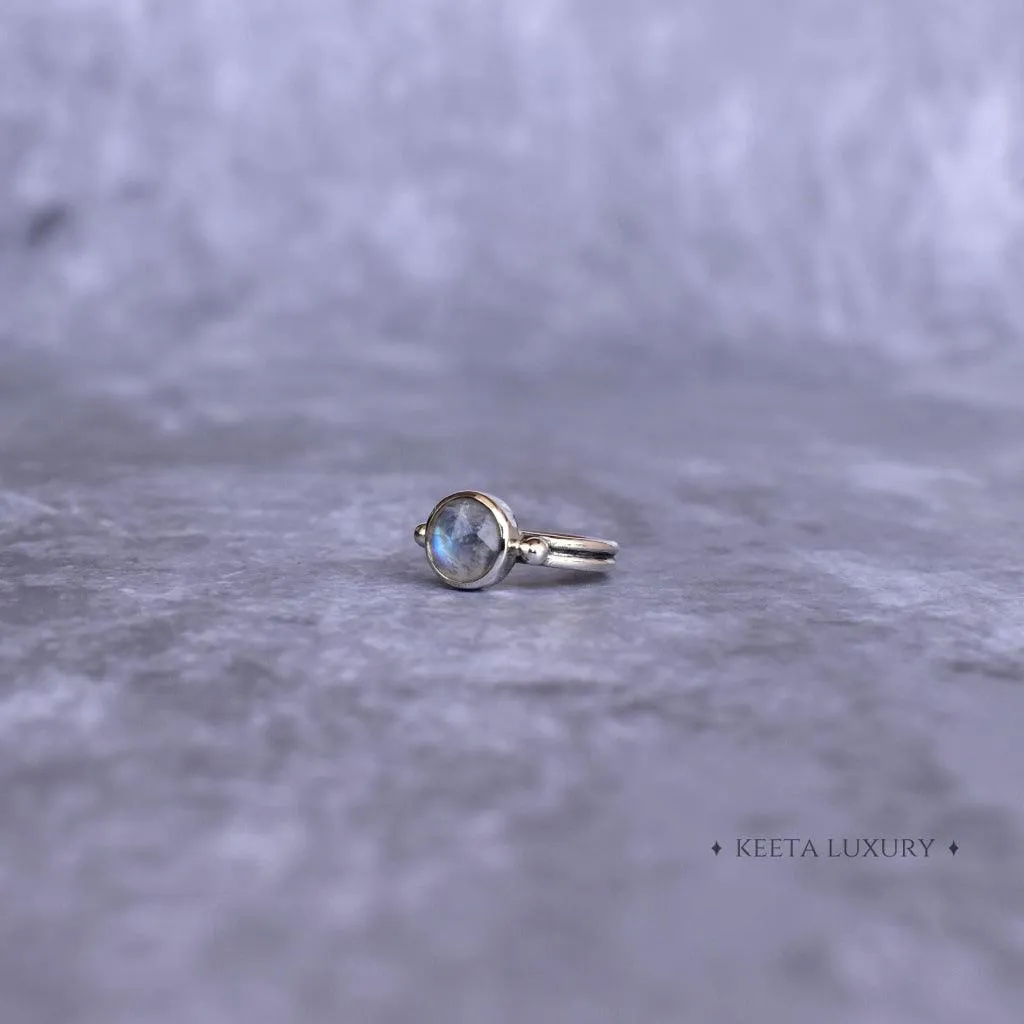 Round Bliss - Moonstone Ring