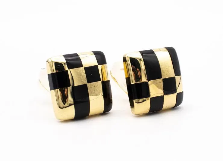 Tiffany & Co 1982 Angela Cummings Earrings in 18k Gold with black jade