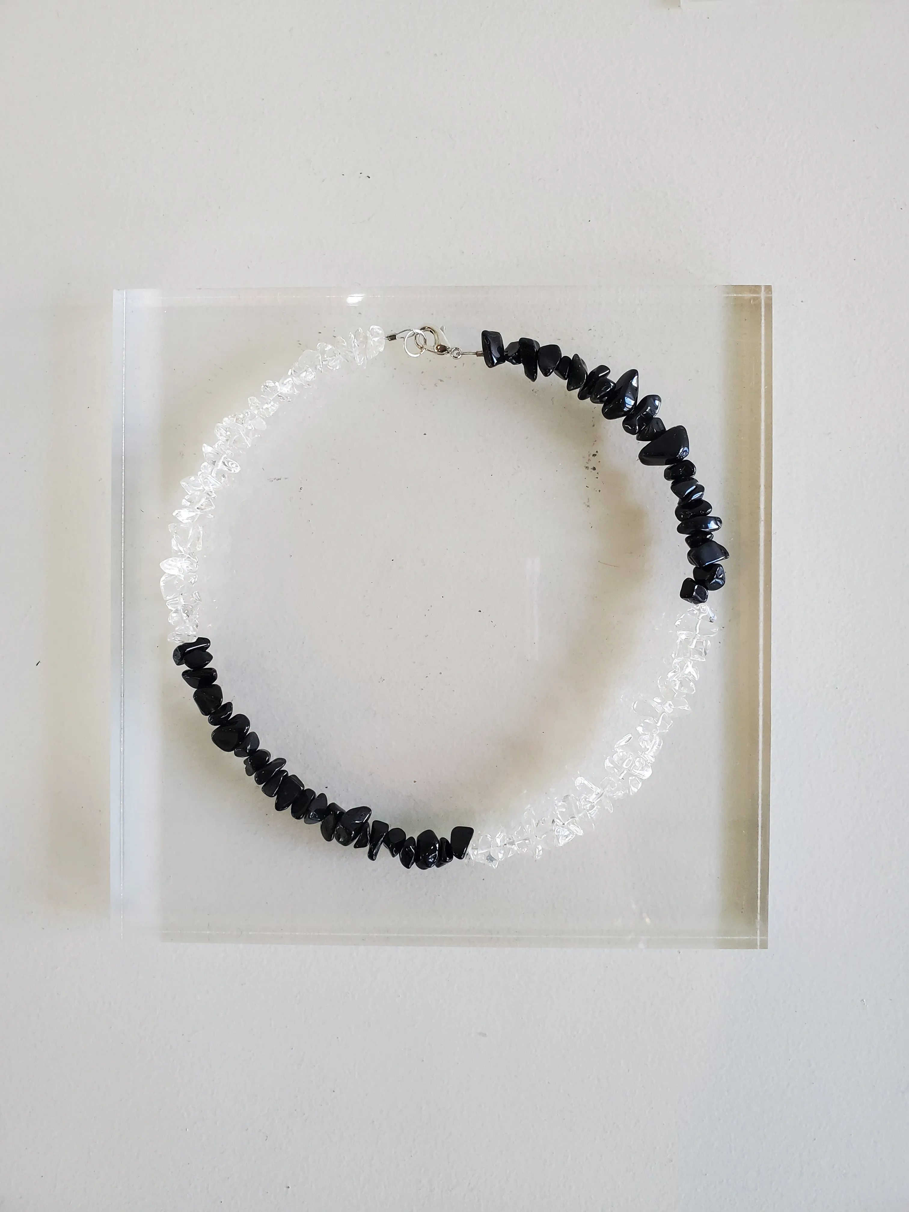 Two Tone Tumbled Stone Choker - Onyx / Crystal