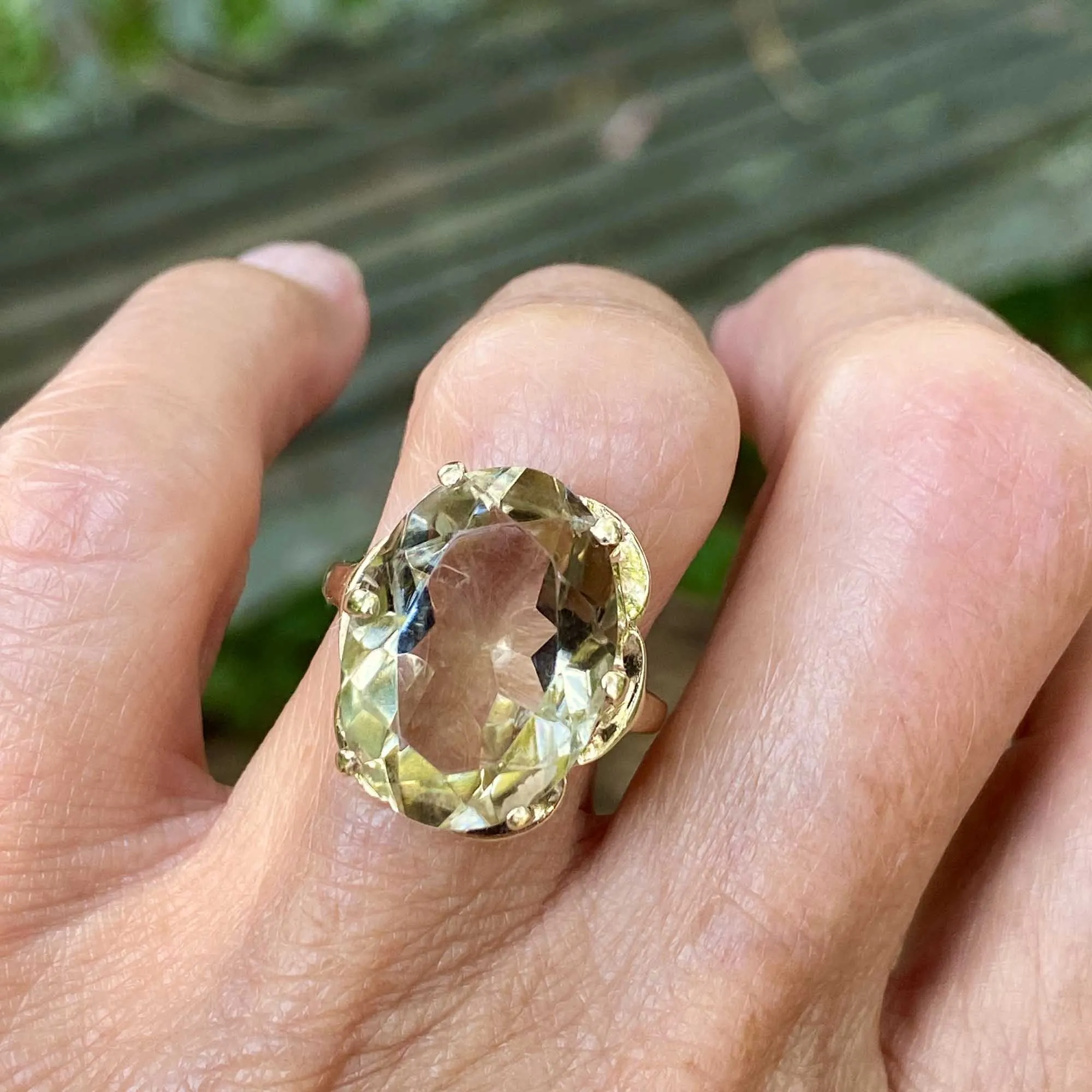 Vintage Buttercup Set Lemon Quartz Ring in 10K Gold