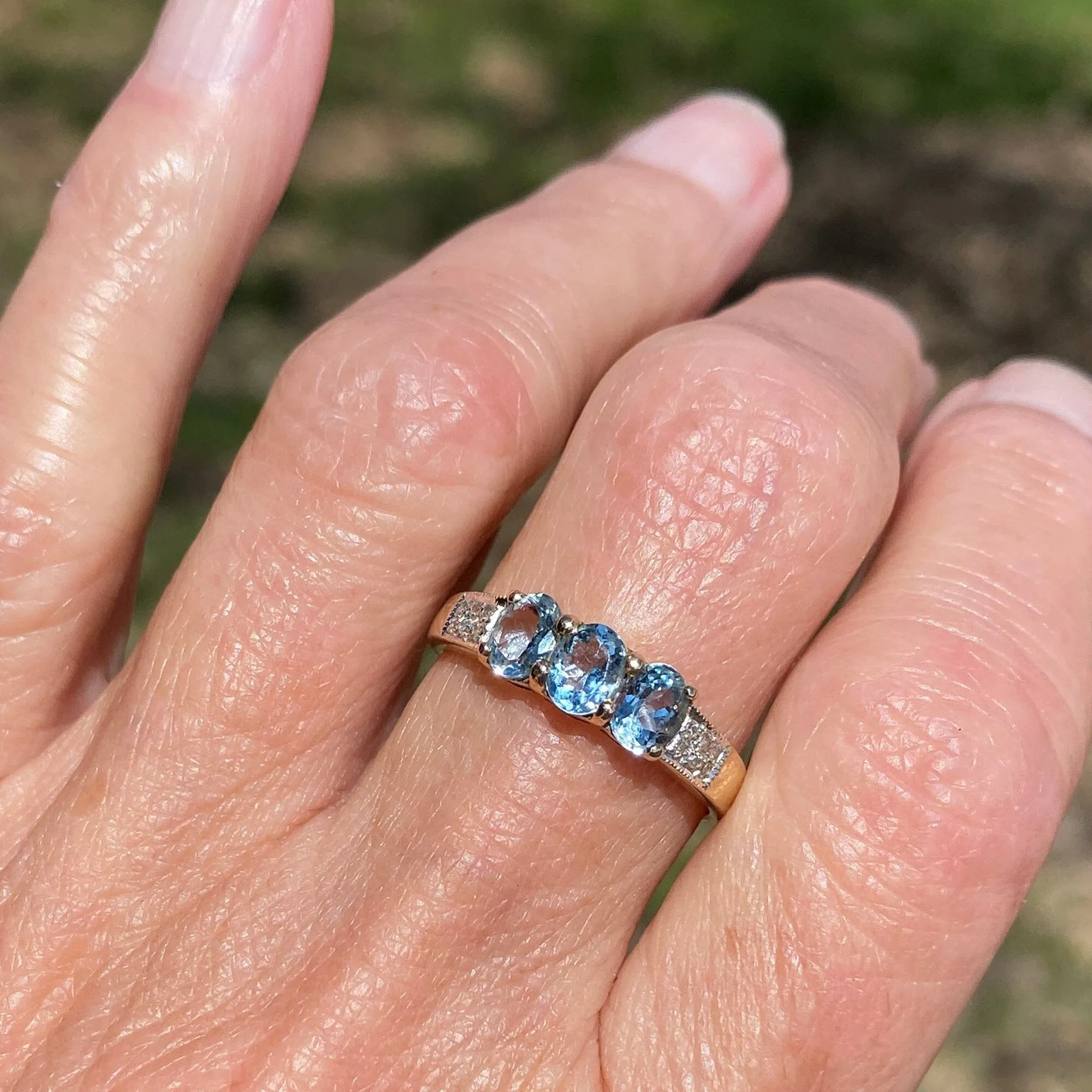 Vintage Diamond Three Stone Aquamarine Ring in Gold