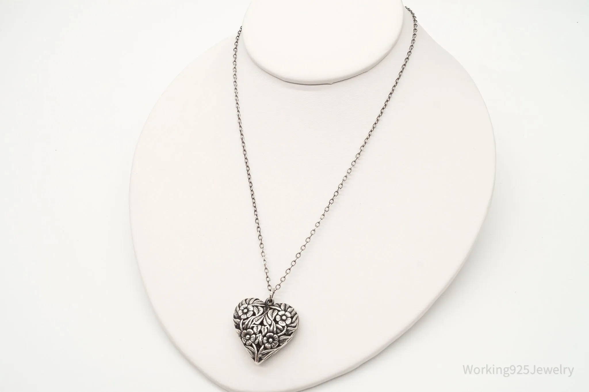 Vintage Large Heart and Flowers Sterling Silver Necklace