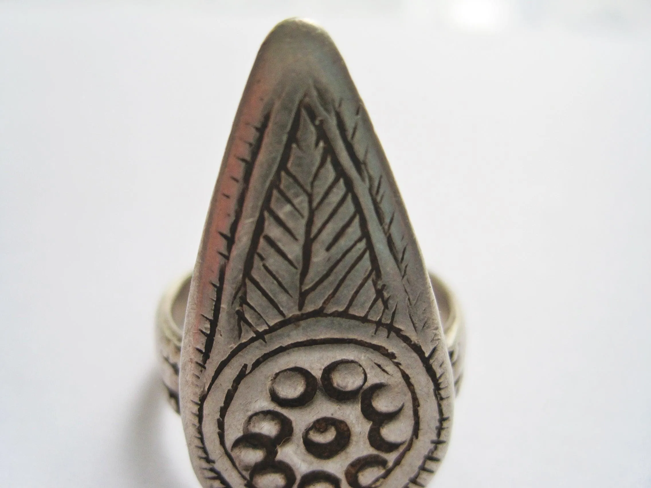 Vintage Silver Shahid Ring from Oman