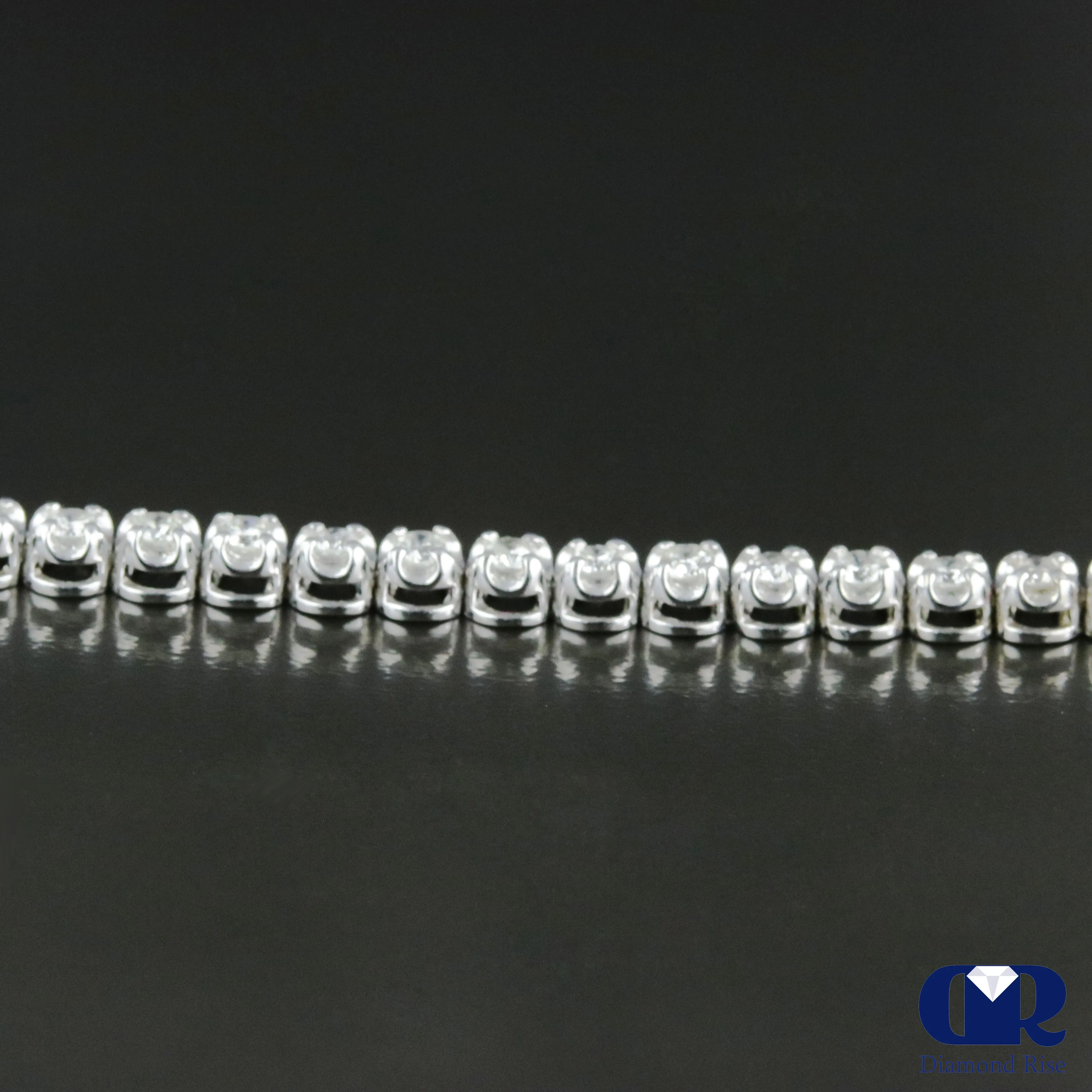 Women's Natural 1.53 Carat Round Cut Diamond Tennis Bracelet 14K White Gold 6 1/2"